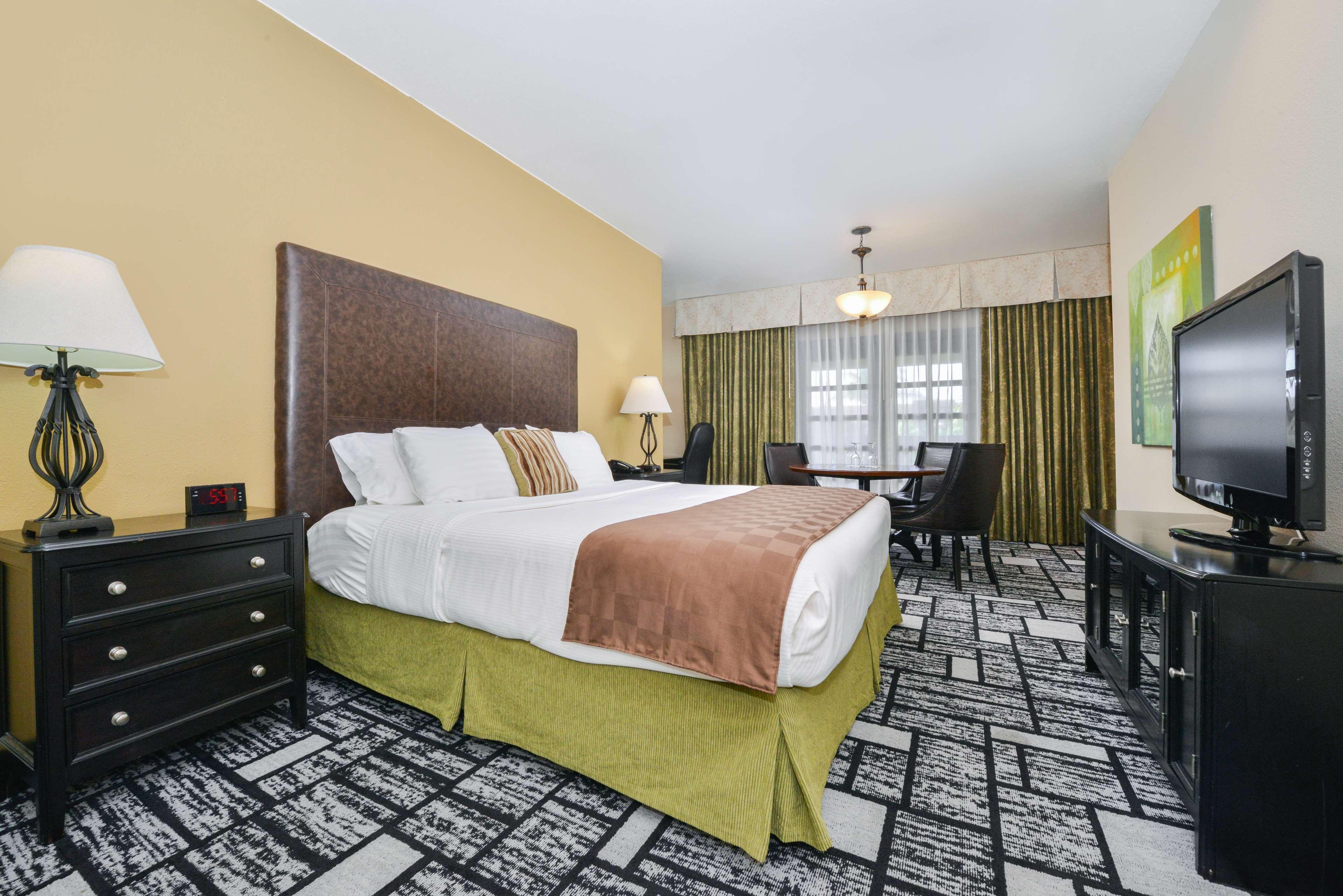 Best Western Plus Meridian Inn & Suites, Anaheim-Ориндж Экстерьер фото