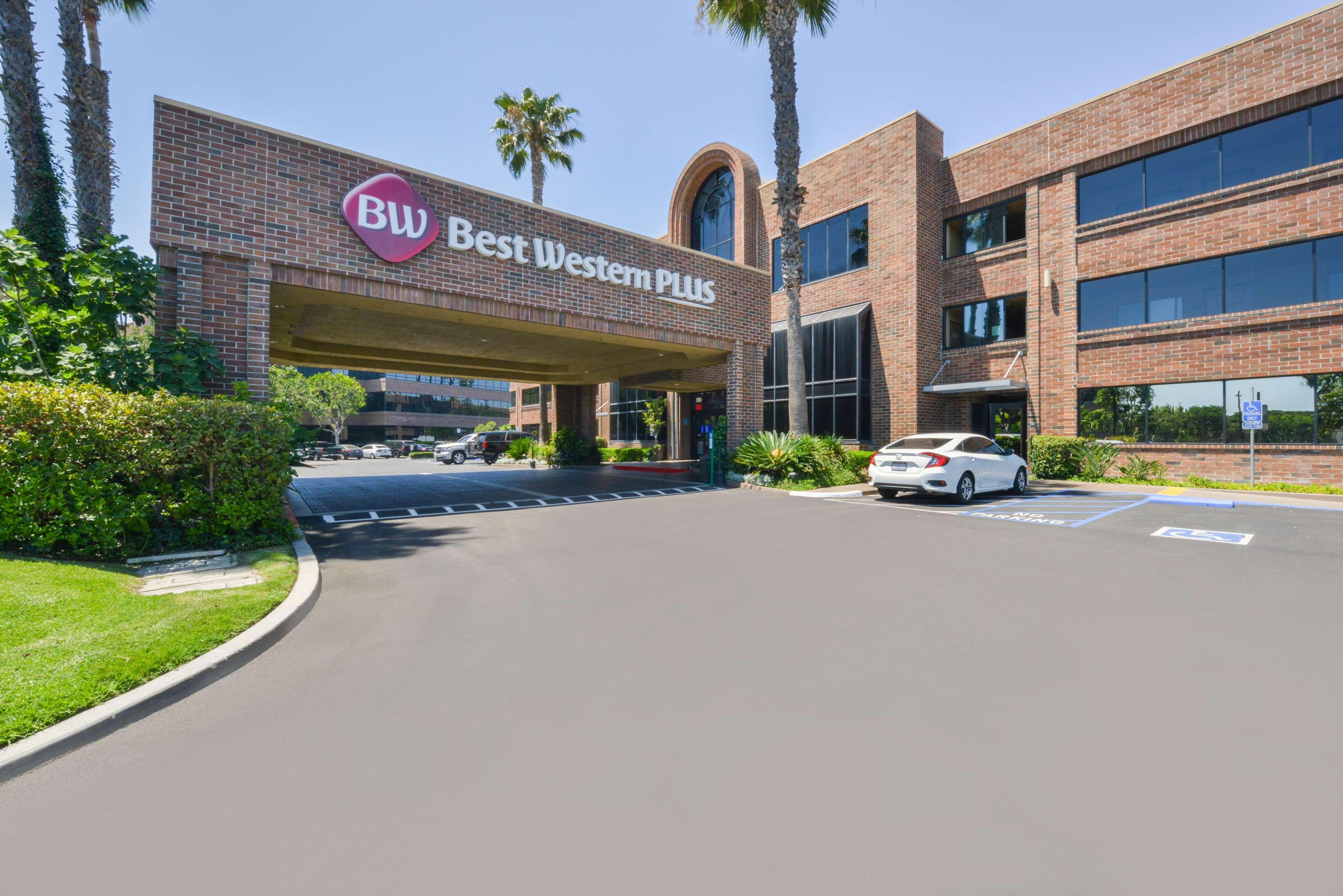 Best Western Plus Meridian Inn & Suites, Anaheim-Ориндж Экстерьер фото